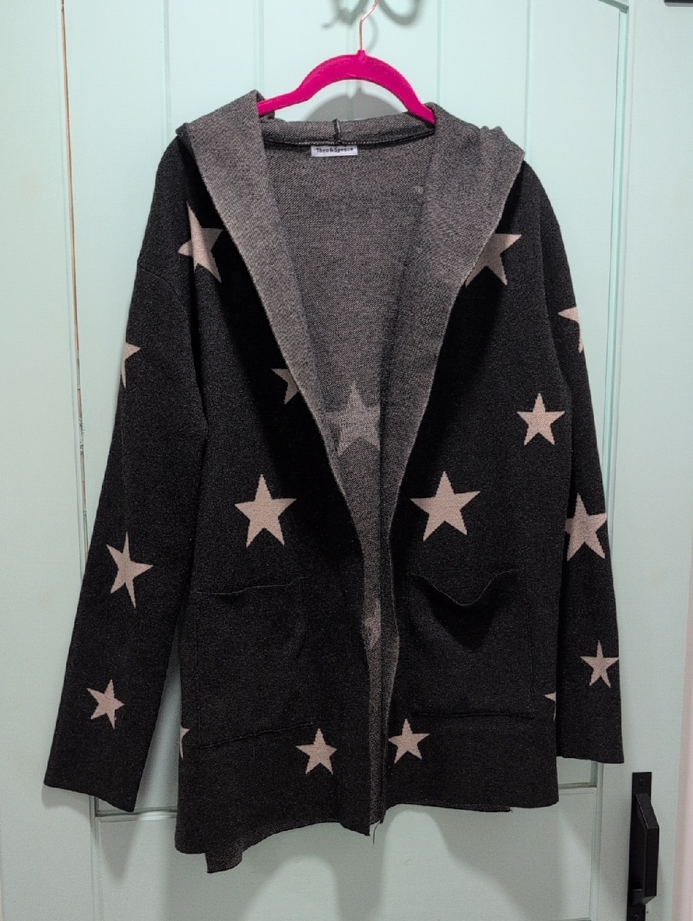 Hooded Star-Print Open Cardigan in Black and Light Gray